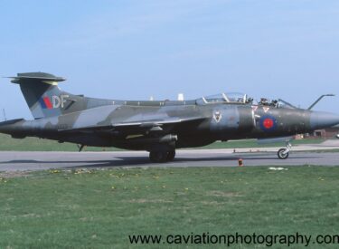 XV333/DF BAE (Blackburn) Buccaneer S.2B 12 Squadron