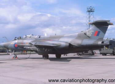 XV869/MF BAE (Blackburn) Buccaneer S.2B 12 Squadron
