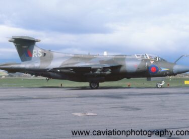 XV332/RS BAE (Blackburn) Buccaneer S.2B 208 Squadron
