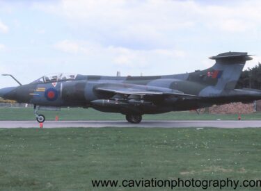 XT287 BAE (Blackburn) Buccaneer S.2B 208 Squadron