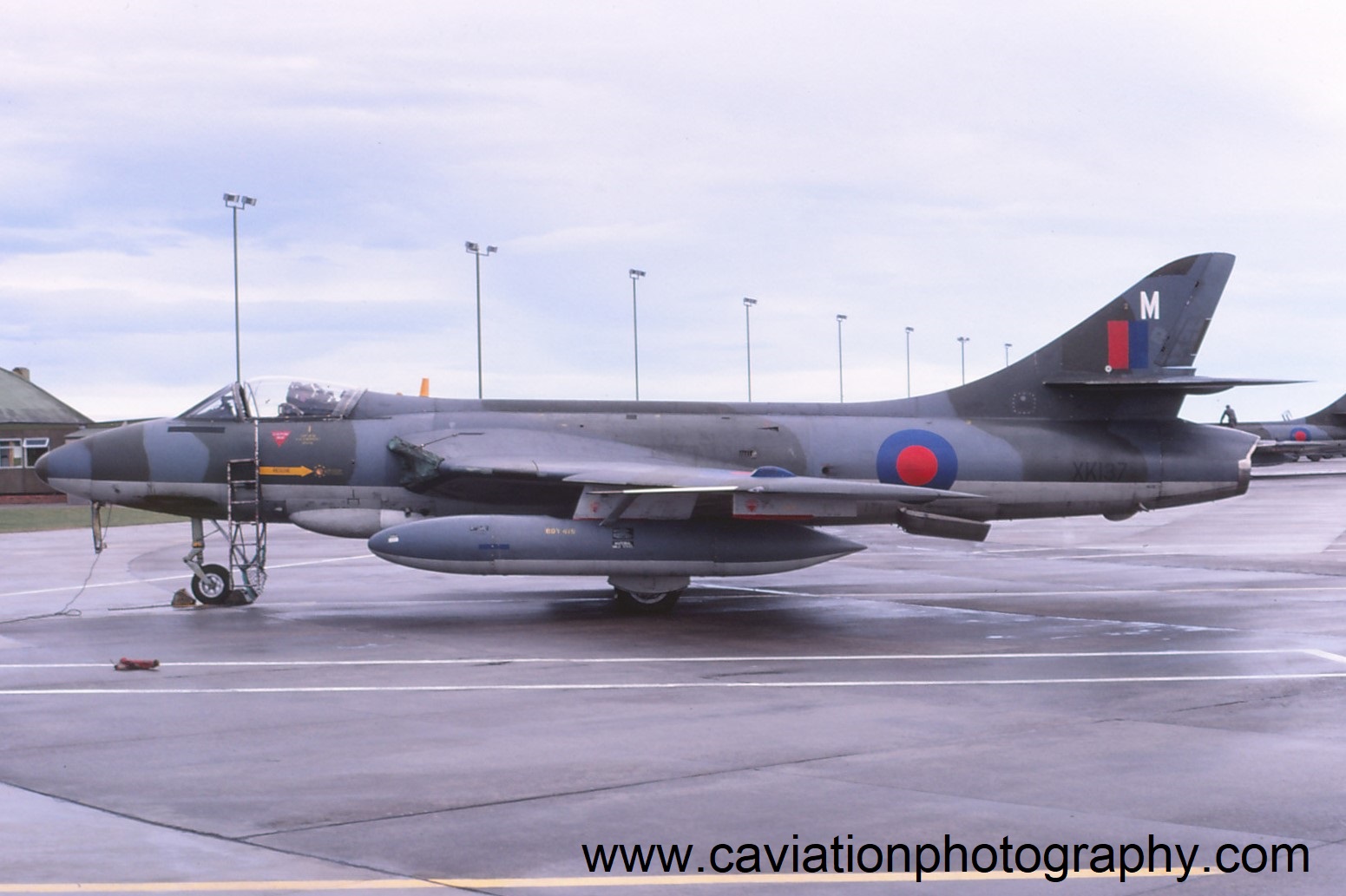 XK137/M BAE (Hawker) Hunter FGA.9 2 TWU