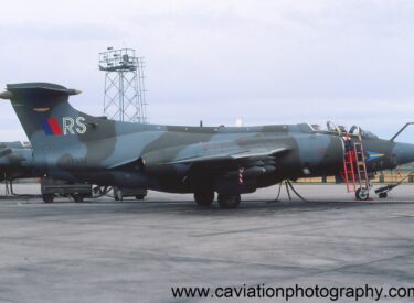XV332/RS BAE (Blackburn) Buccaneer S.2B 208 Squadron