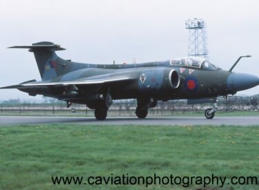 XV333 BAE (Blackburn) Buccaneer S.2B 12 Squadron