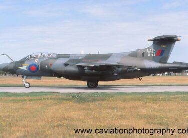 XV359/VS BAE (Blackburn) Buccaneer S.2B 208 Squadron