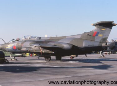 XV865 BAE (Blackburn) Buccaneer S.2B 208 Squadron