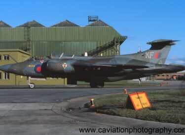 XV864/KF BAE (Blackburn) Buccaneer S.2B 12 Squadron