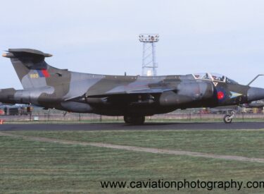 XV865 BAE (Blackburn) Buccaneer S.2B 208 Squadron