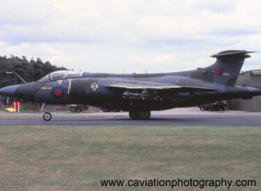 XV868 BAE (Blackburn) Buccaneer S.2B 12 Squadron