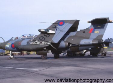 XV869 BAE (Blackburn) Buccaneer S.2B 208 Squadron