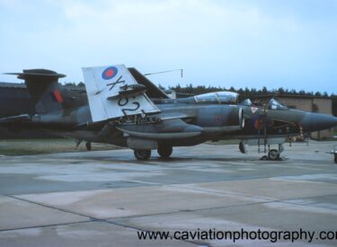 XW527 BAE (Blackburn) Buccaneer S.2B 16 Squadron