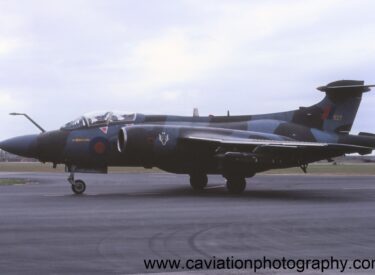 XW527 BAE (Blackburn) Buccaneer S.2B 12 Squadron