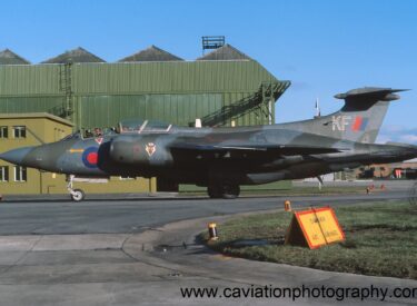 XV864/KF BAE (Blackburn) Buccaneer S.2B 12 Squadron