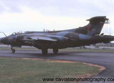 XW527 BAE (Blackburn) Buccaneer S.2B 12 Squadron