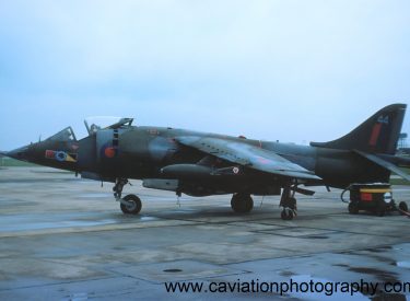 XV762/44 BAE (H.S.A.) Harrier G.R.1 233 O.C.U.