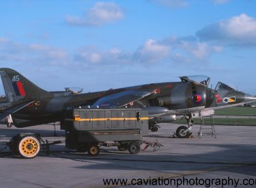 XV804/45 BAE (H.S.A.) Harrier G.R.1 233 O.C.U.