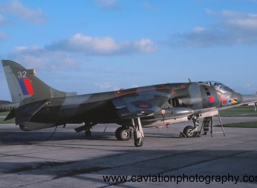 XZ133/32 BAE (H.S.A.) Harrier GR.3 233 O.C.U.