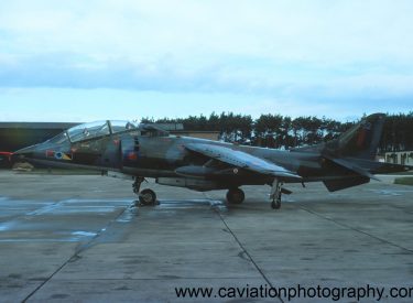 XW267/52 BAE (H.S.A.) Harrier T.2 233 O.C.U.