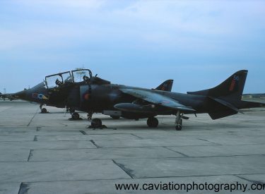 XW270/56 BAE (H.S.A.) Harrier T.2 233 O.C.U.