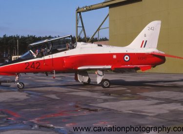 XX242 BAE 1182 Hawk T.1 4 F.T.S.