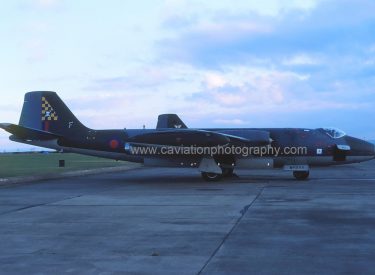 WH666/F B.A.E. English Electric Canberra B.2 100 Squadron
