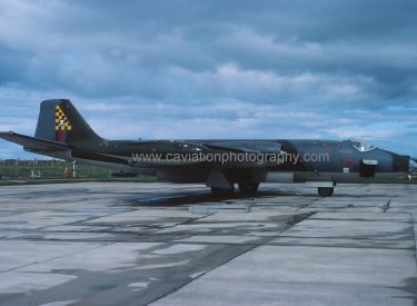 WH870/B B.A,E.(English Electric) Canberra T.4 100 Squadron