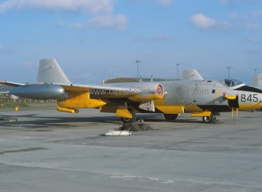 WE122/845 B.A.E.(English Electric) Canberra T.T.18 F.R.A.D.U.