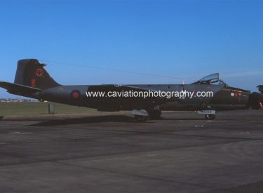 XH169 B.A.E.(English Electric) Canberra P.R.9 39 Squadron