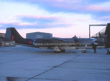 WJ975 B.A.E.(English Electric) Canberra T.19 100 Squadron