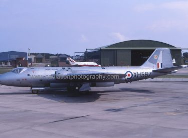 XH567 B.A.E.(English Electric) Canberra B.6 R.R.E.
