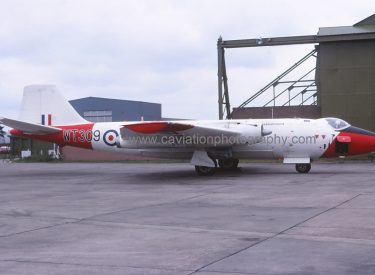 WT309 B.A.E.(English Electric) Canberra B.6 A.&.A.E.E.