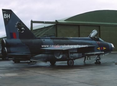 XR752/BH BAC (E.E.) Lightning F.6 11 Squadron