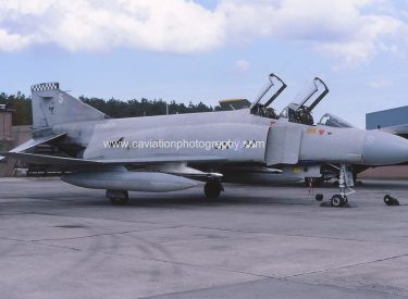 XV575/S McDonnell Douglas (H.S.A.) Phantom FG.1 43 Squadron