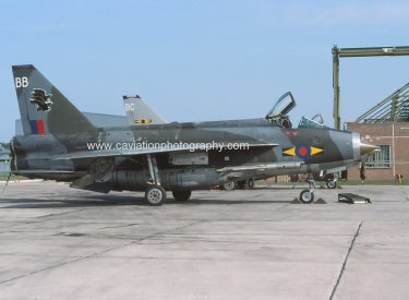XR756/BB BAC (E.E.) Lightning F.6 11 Squadron