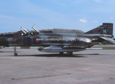 XV404/H McDonnell Douglas (H.S.A.) Phantom FGR.2 23 Squadron