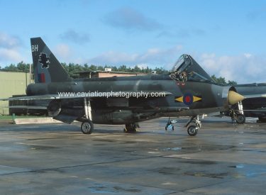 XS901/BH BAC (E.E.) Lightning F.6 11 Squadron