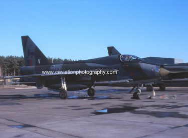 XS420/V BAC (E.E.) Lightning T.5 L.T.F.