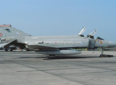 XV425/D McDonnell Douglas (H.S.A.) Phantom FGR.2 56 Squadron