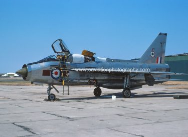 XV328/T BAC (E.E.) Lightning T.5 5 Squadron