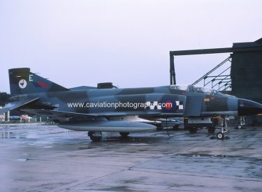 XV581/E McDonnell Douglas (H.S.A.) Phantom FG.1 43 Squadron