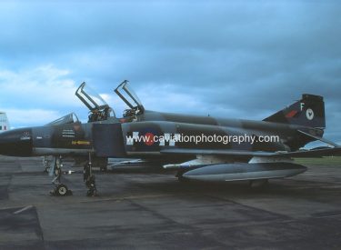 XV582/F McDonnell Douglas (H.S.A.) Phantom FG.1 43 Squadron