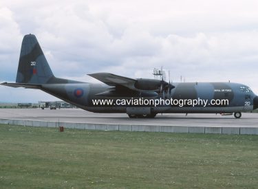 XV212 Lockheed C.130K Hercules C.3 Lyneham Wing