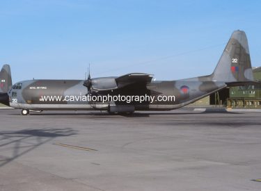 XV212 Lockheed C.130K Hercules C.3 Lyneham Wing