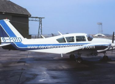 G-FOTO Piper PA23-250  Aztec F