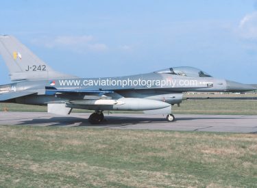 J-242 General Dynamics F16A 322 Squadron R.Netherlands A.F.