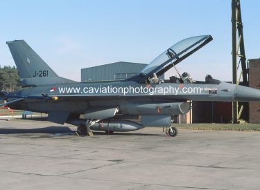 J-261 General Dynamics F16B 322 Squadron R.Netherlands Air Force