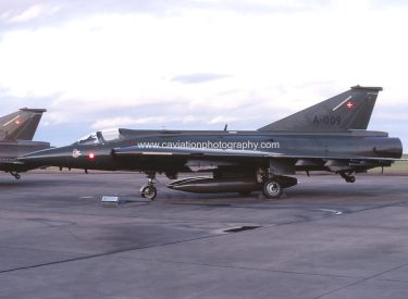 351009/A-009 SAAB Draken A35XD 725 Esk R. Danish A.F.