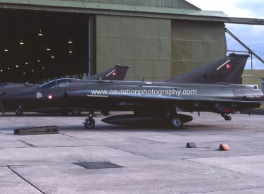 351009/A-009 SAAB Draken A35XD 725 Esk R. Danish A.F.