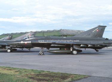 351117/AR-117 SAAB Draken RF35XD 729 Esk R.Danish A.F.