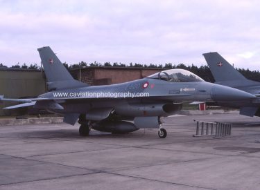 803600/E-600 General Dynamics F16A 727 Esk R. Danish A.F.