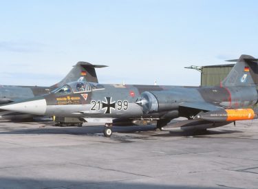 21+99 Lockheed Starfighter F-104G  JBG33 WGAF